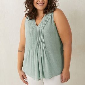 PENNINGTONS NWT Size 6X A-line V-Neck sleeveless chiffon blouse NWT Lightweight